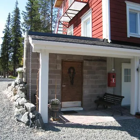 Resort Safaris - Papin Talo Ruka